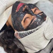 مراقبت های بعد از فشیال پوست